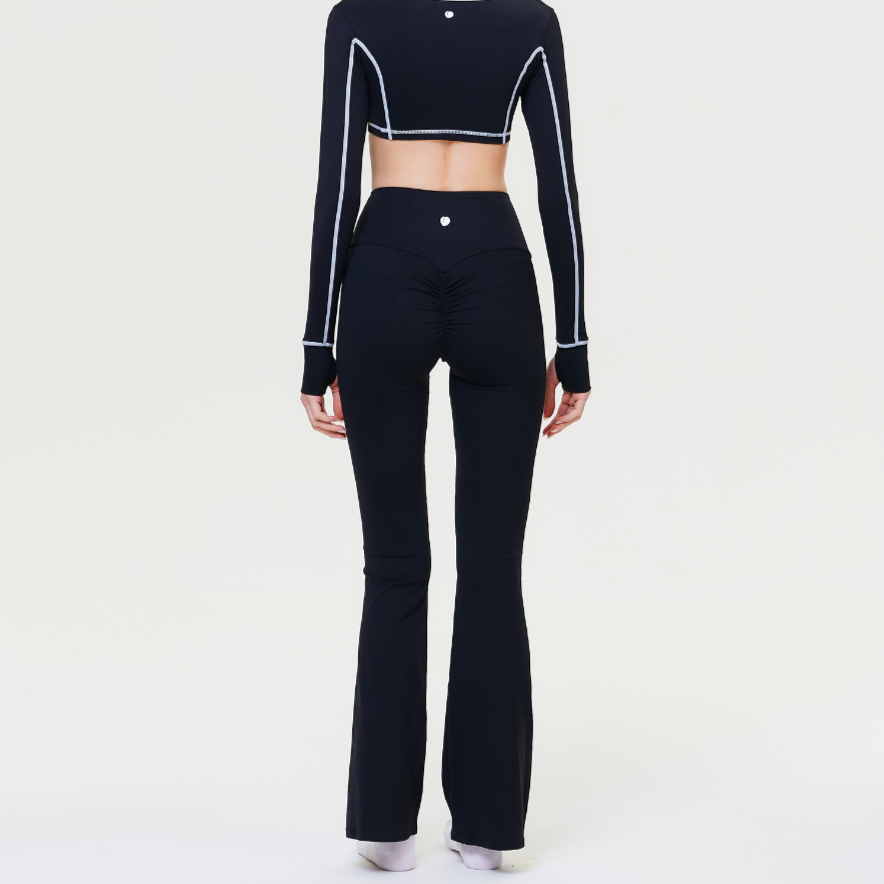 Luxeflex_Flared_Leggings_2.png